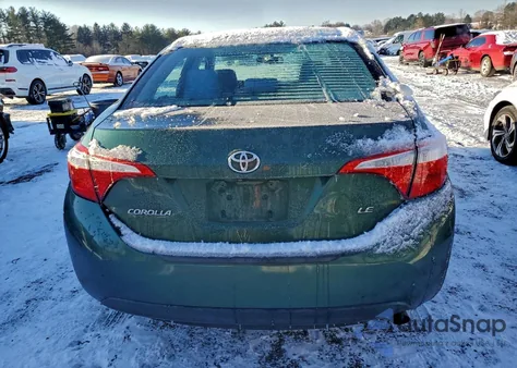2015 Toyota Corolla L z USA, uszkodzony, nr VIN 2T1BURHEXFC300788